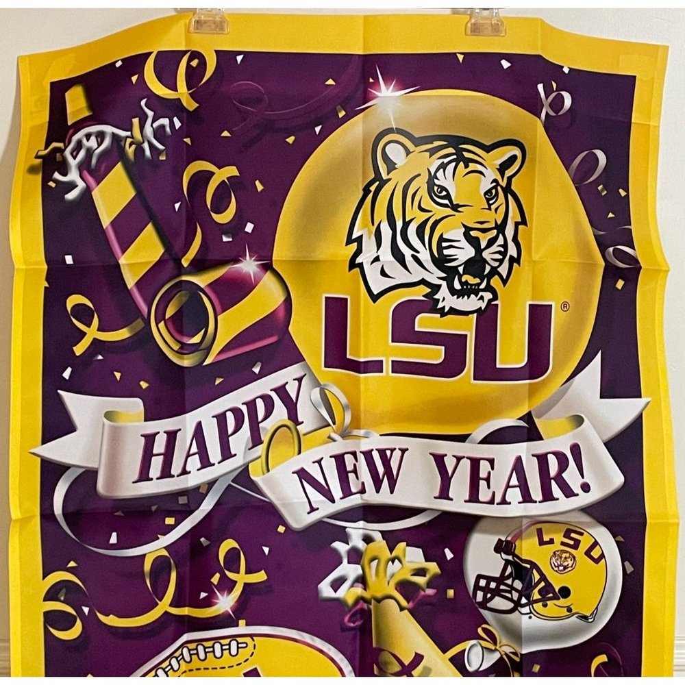LSU Tigers New In Package New Year Hanging Flag Banner Football Gameday Tailgate - Picture 2 of 6
